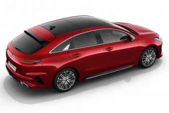 Kombikupéval, sportmodellel bővül a Kia Ceed család