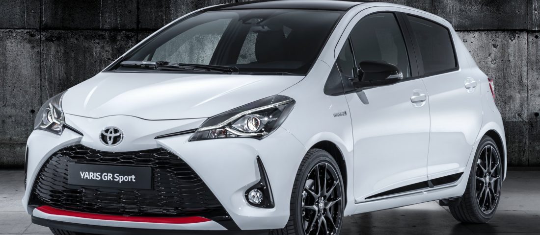 Hibrid sportautót épített a Toyota