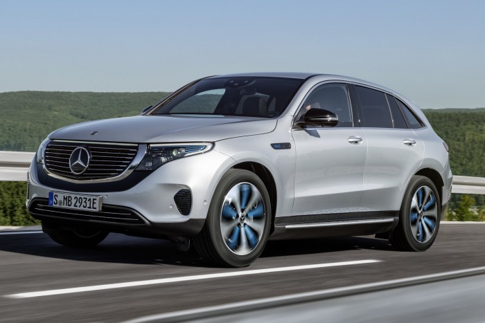 Megérkezett a Mercedes sorozatgyártású villanyautója 14 Megérkezett a Mercedes sorozatgyártású villanyautója 14