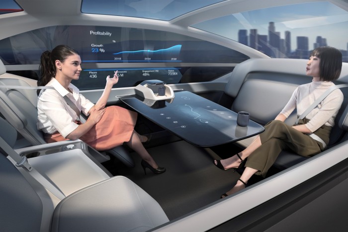 Csipkerózsika-autót épített a Volvo 7 | Vezess Csipkerózsika-autót épített a Volvo 7