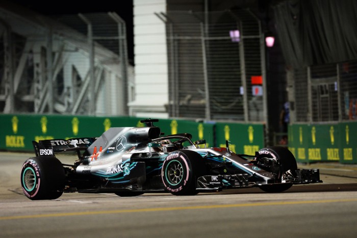 F1: Vettel hibázott, Hamilton gyors