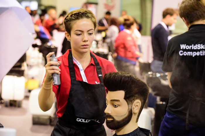 A szakmák viadala Budapesten (X) 1 | Vezess A szakmák viadala Budapesten (X) 1