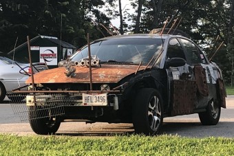 Ezektől a rémesen tuningolt verdáktól fájni fog a szemed