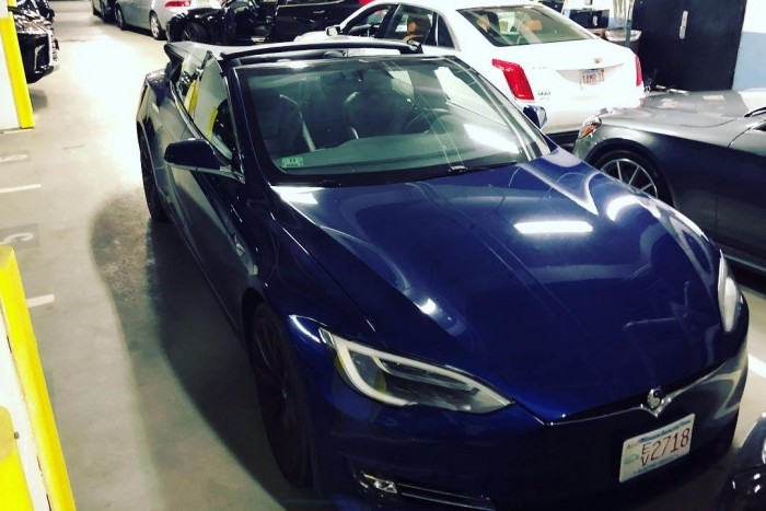 Vajon Elon Musk mit szólna ehhez a kabrió Teslához? 4 | Vezess Vajon Elon Musk mit szólna ehhez a kabrió Teslához? 4