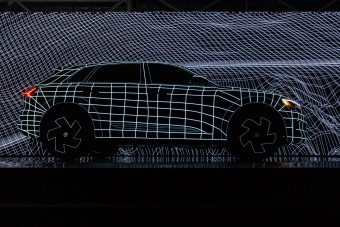 Százas szög a Tesla koporsójába? Beültünk az elektromos Audiba