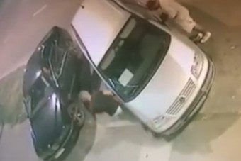 Elszomorító jelenet Budapesten, igazi suttyók törtek tükröket