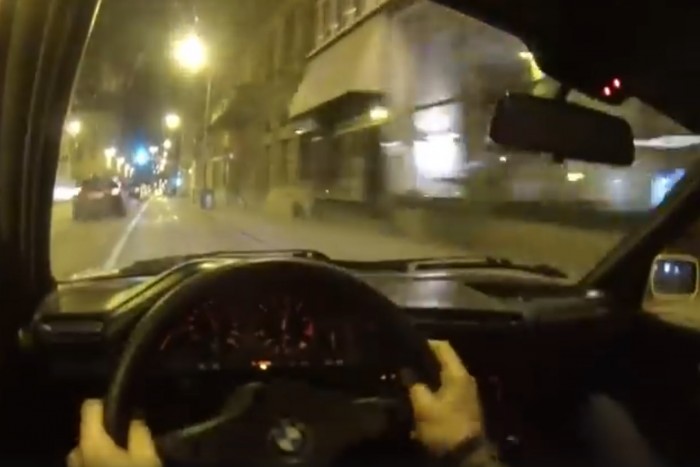 Kedélyeket borzoló csapatás a budapesti éjszakában