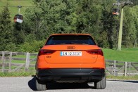 A családi luxus minimuma: vezettük az új Audi Q3-at 50