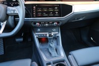 A családi luxus minimuma: vezettük az új Audi Q3-at 63