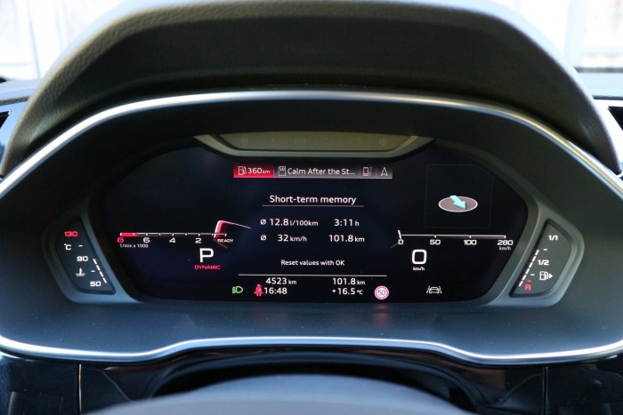 A családi luxus minimuma: vezettük az új Audi Q3-at 92 A családi luxus minimuma: vezettük az új Audi Q3-at 92