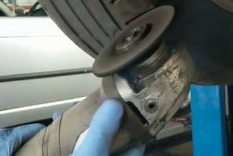 Ez a rémisztő gumitákolás akár ölhet is