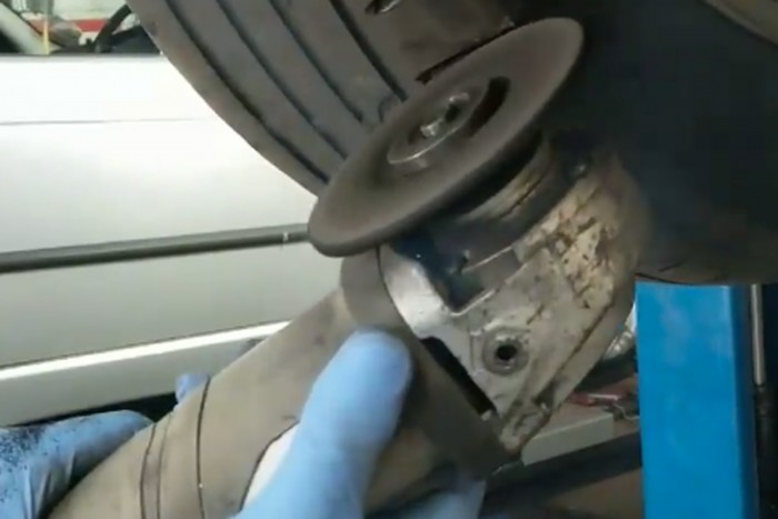 Ez a rémisztő gumitákolás akár ölhet is