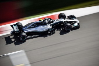 F1: Nagy verést kapott a Ferrari, Bottasé a pole