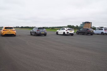 Videón a legmérgesebb kompaktok csatája