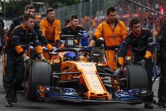 Alonso: Visszafejlődött a McLaren