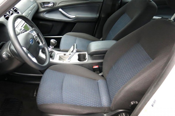 Használt autó 2 millióért családapáknak 7