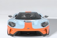 Diadalt idéz a Ford GT új ruhája 16