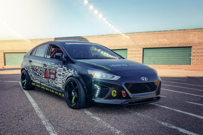 A Hyundai megmutatja, hogy egy hibrid is lehet izgalmas