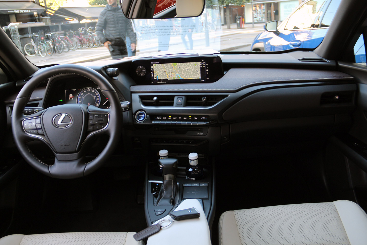 Lexus UX: ez még nem a csúcsminőség? 28
