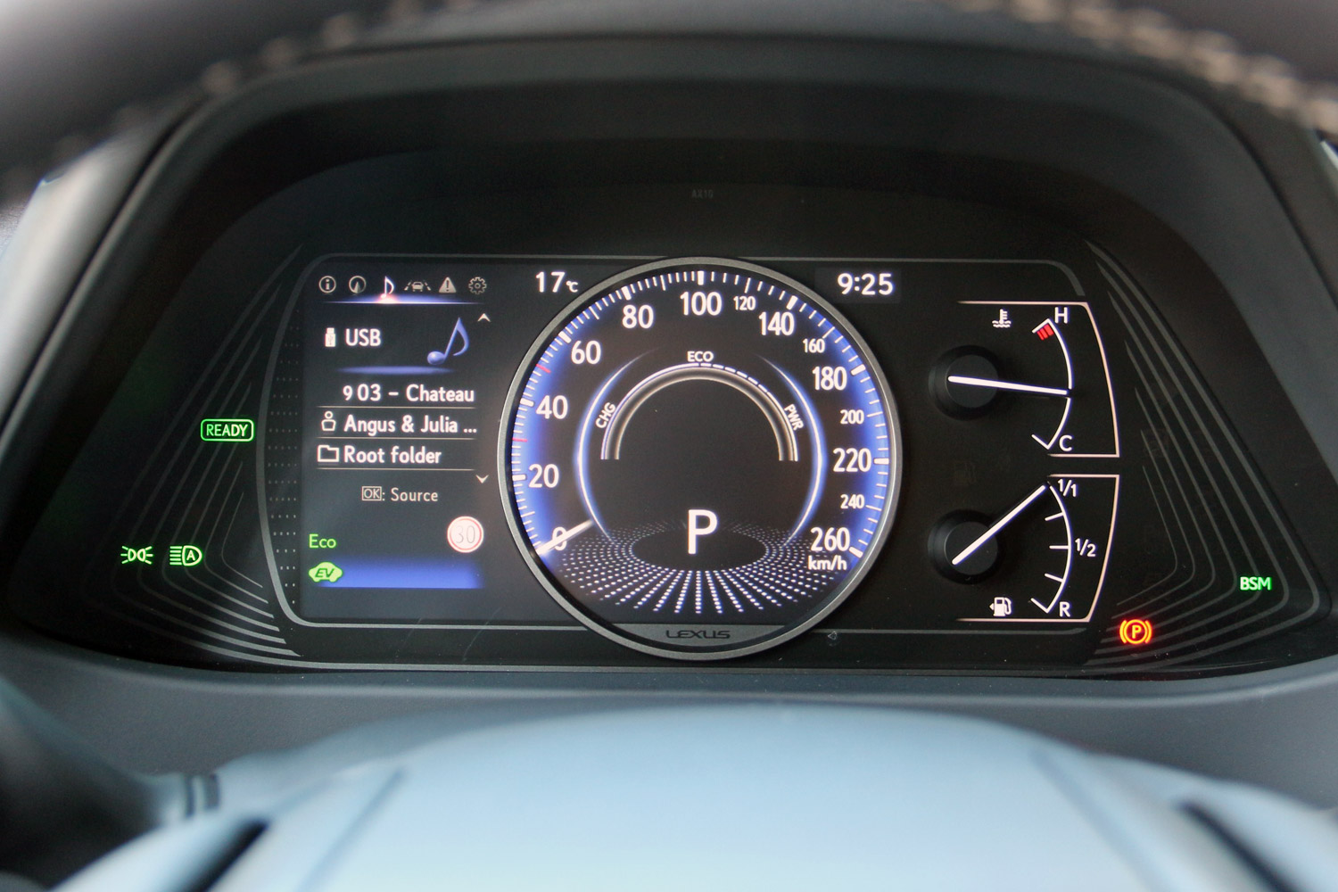 Lexus UX: ez még nem a csúcsminőség? 45