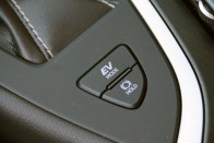 Lexus UX: ez még nem a csúcsminőség? 116