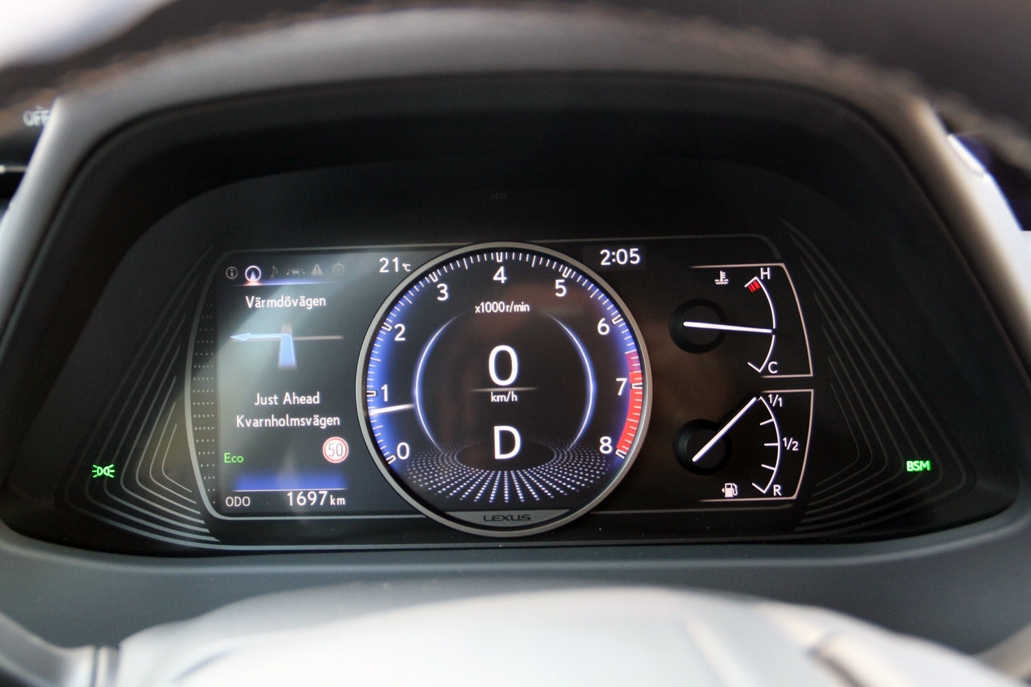 Lexus UX: ez még nem a csúcsminőség? 19