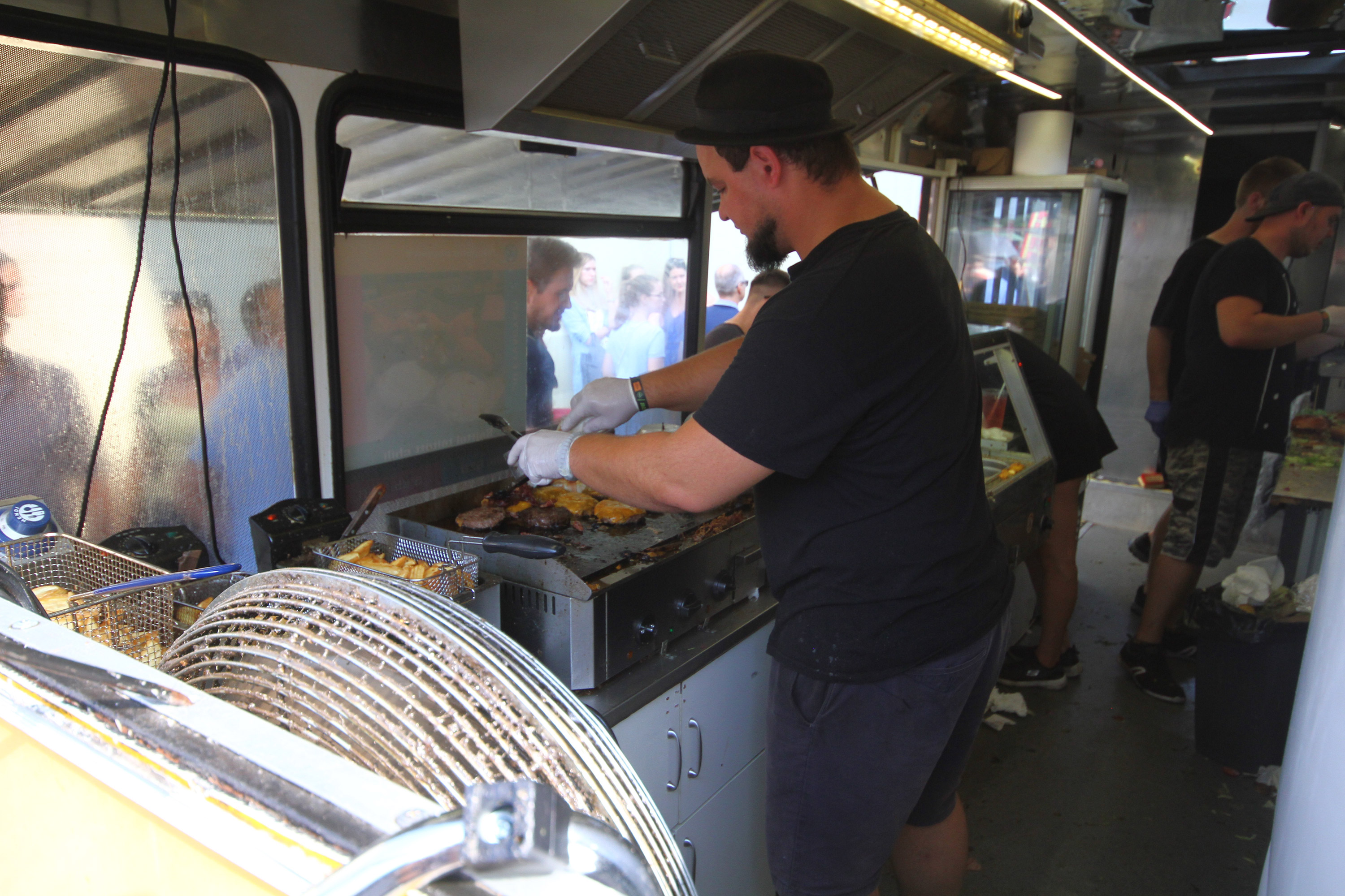 A food truck az új büféskocsi 11