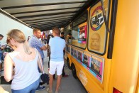 A food truck az új büféskocsi 125