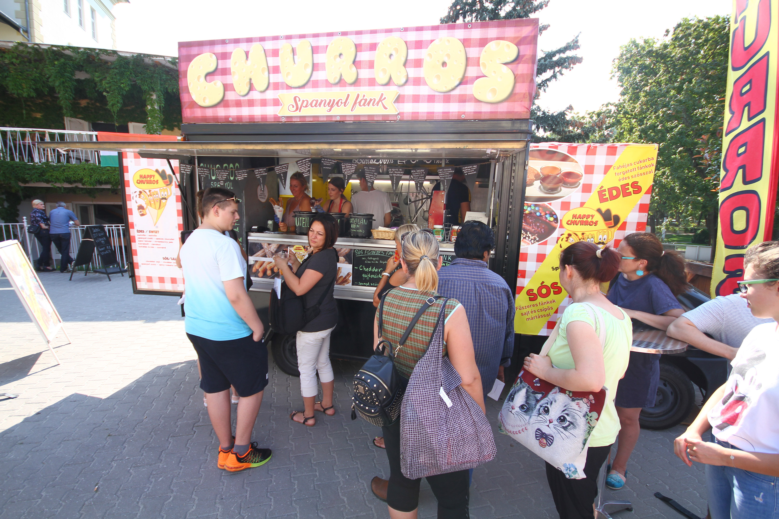 A food truck az új büféskocsi 18