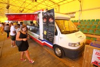 A food truck az új büféskocsi 166