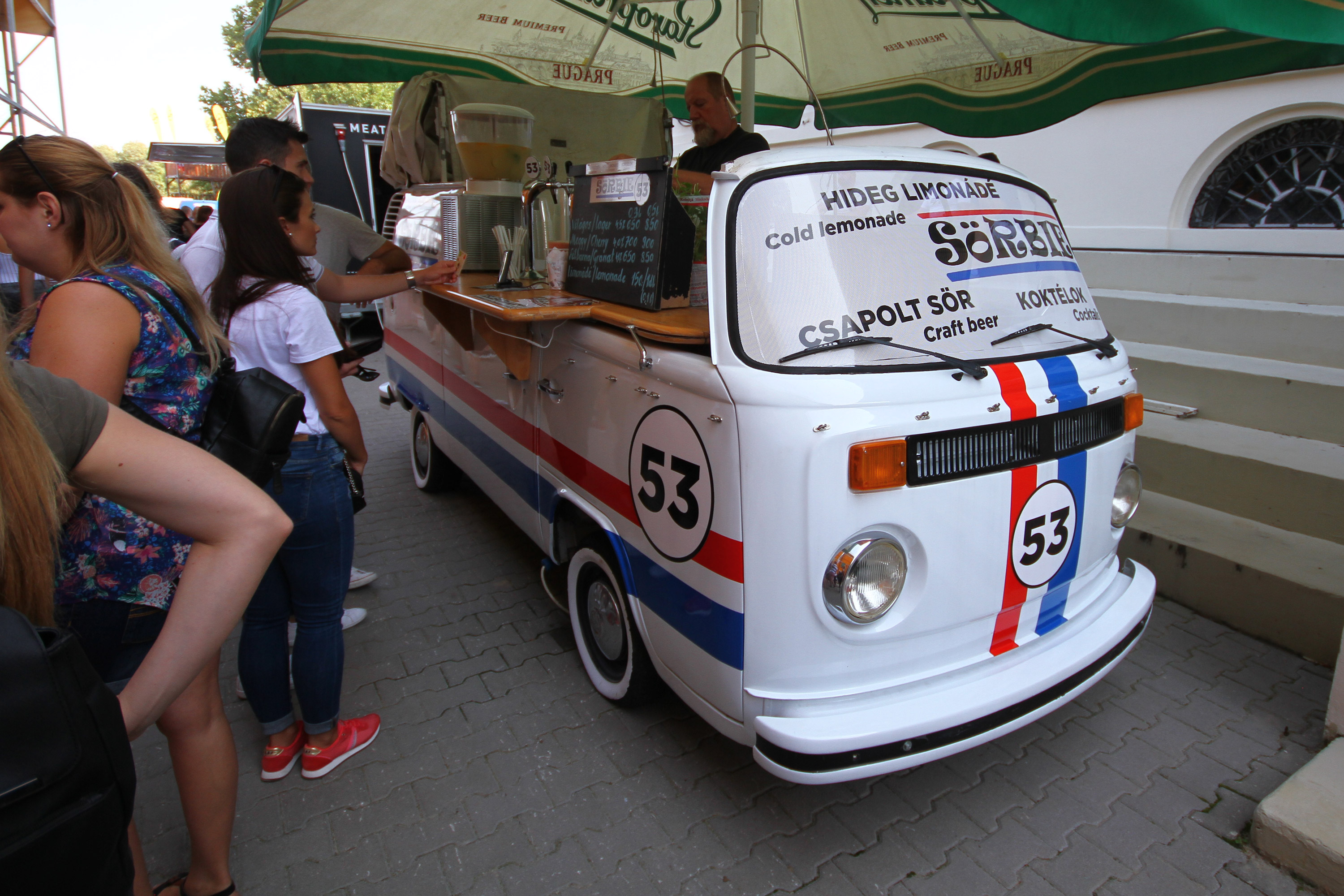 A food truck az új büféskocsi 88