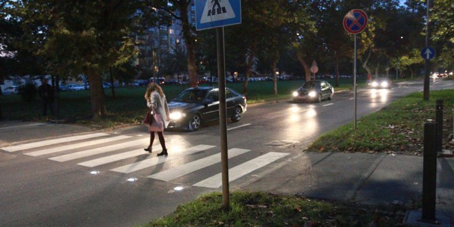 Kötelezően bevezetnénk, hogy mindenhová ilyen zebrákat telepítsenek 1