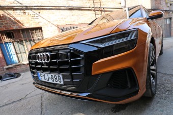 Guruló csillaghajó a jövőből, dízelmotorral