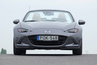 Móka és kacagás 200 lóerő alatt – Mazda MX-5 2