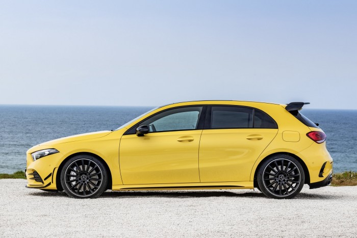 Megérkezett a Mercedes legkisebb sportmodellje 6 Megérkezett a Mercedes legkisebb sportmodellje 6
