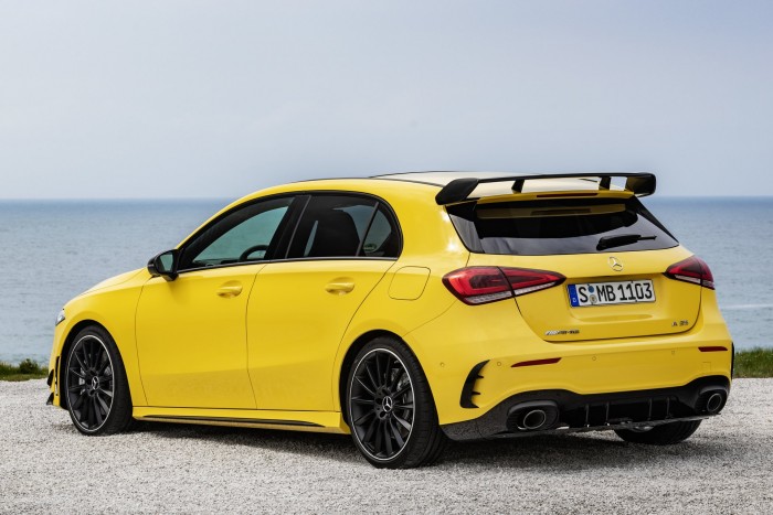 Megérkezett a Mercedes legkisebb sportmodellje 5 Megérkezett a Mercedes legkisebb sportmodellje 5