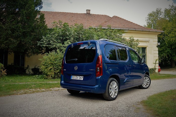 Villámokat vet az új Opel Combo 6