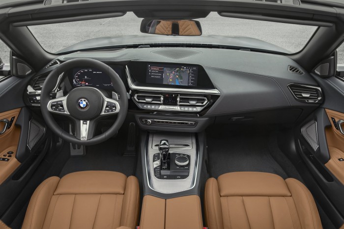 Megérkezett a legdögösebb BMW 7