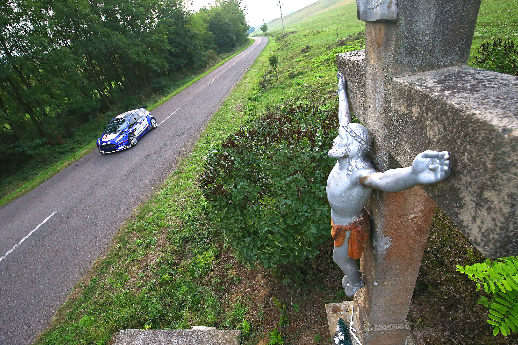 Hazai győzelem, villanyoszlop-rekonstrukció és doppingellenőrzés az Ózd-Salgó Rallye-n 24