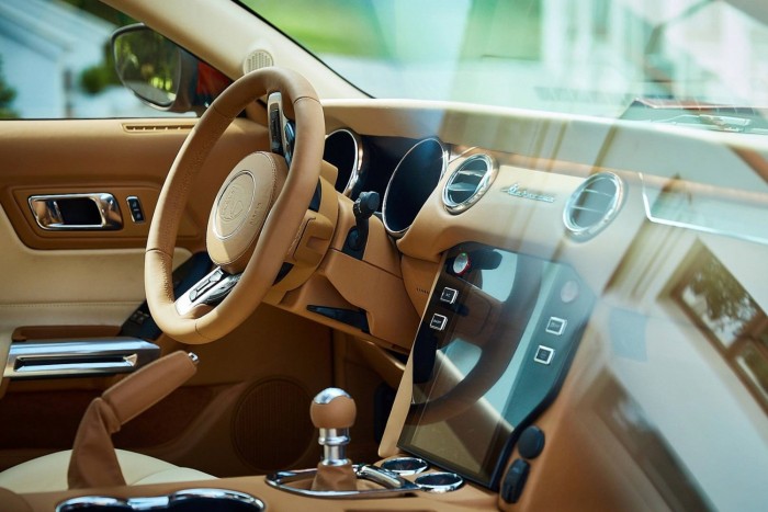 Izomautóból csinálták meg az új Warszawát 5 | Vezess Izomautóból csinálták meg az új Warszawát 5