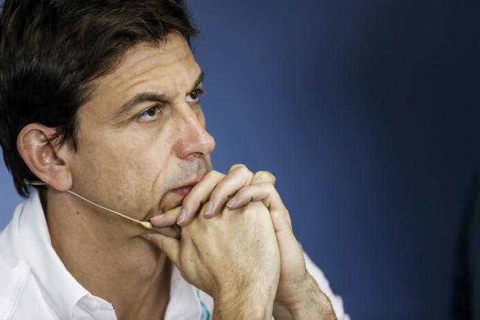 Mercedes: Idén elbukhatjuk a bajnokságot