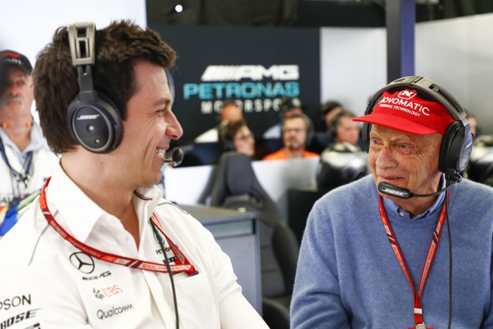 F1: Nagyon hiányzik a Mercedes “külügyminisztere”