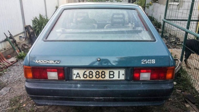 A jövőnek szánt kincs volt ez a Moszkvics, amit új korában támasztottak le 5