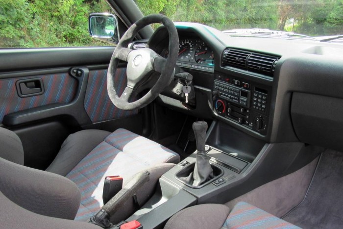 Charlie Whiting vette újonnan ezt az M3-as BMW-t 6 | Vezess Charlie Whiting vette újonnan ezt az M3-as BMW-t 6