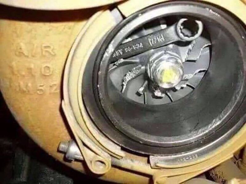 14 új fotó az autószervizek kénköves poklából 13