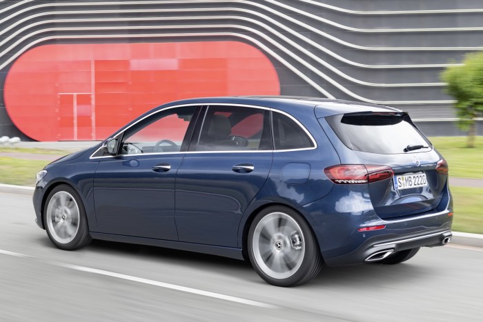 Sportosabb lett a Mercedes B-osztály 1 Sportosabb lett a Mercedes B-osztály 1