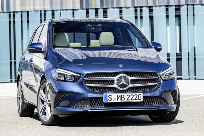 Sportosabb lett a Mercedes B-osztály 2 Sportosabb lett a Mercedes B-osztály 2