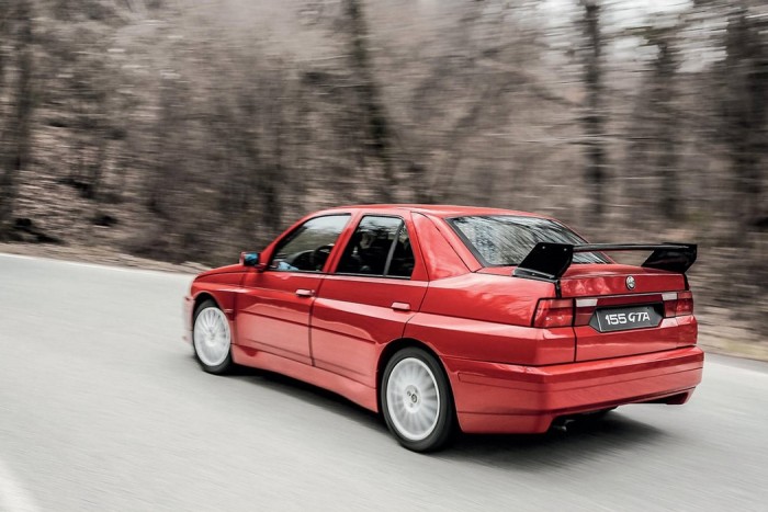 Ezt a bitang Alfa Romeót nem engedték gyártani 6 | Vezess Ezt a bitang Alfa Romeót nem engedték gyártani 6