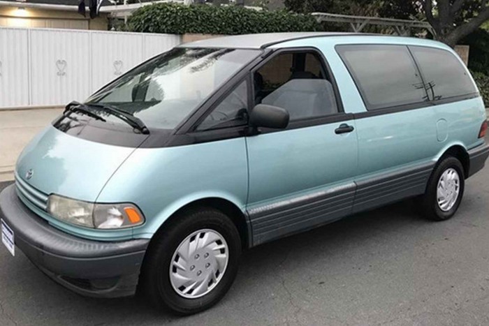 Még mindig olcsó a legkülönlegesebb családi kisbusz