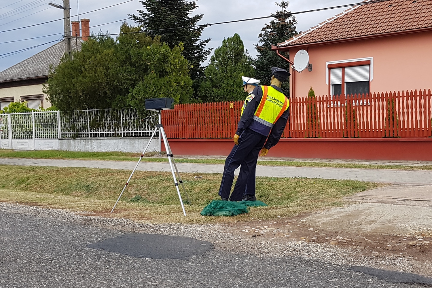 Hivatalosan is Kőröstetétlen a traffipax-báró 5